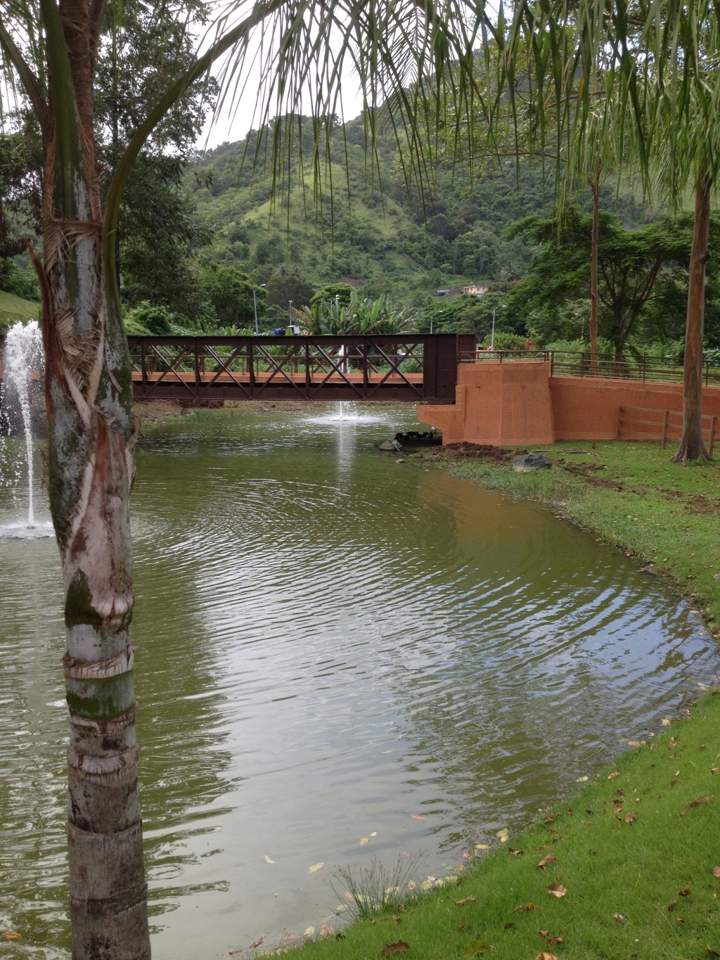 Rio Hondo Bridge ,&nbsp;Comerìo.