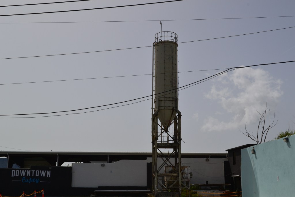 Downtown Cupey, a meeting of the retro&nbsp;environment